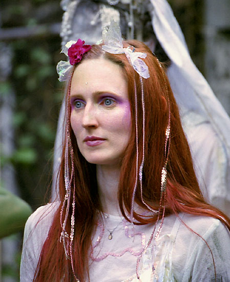 Pale